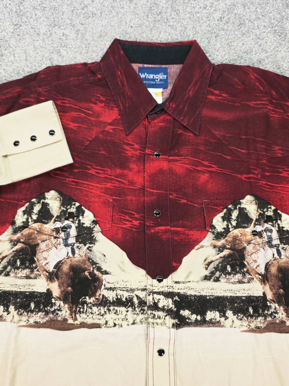 Vintage Wrangler Shirt Mens XL Red Cream Bull Riding Graphic Western Snap Cowboy